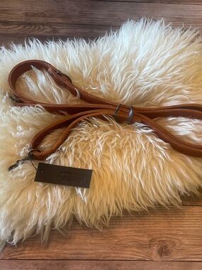 Parker Clay Premium Golden Leather Dog Leash - Coupler